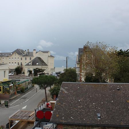 Hotel Des Pins Jullouville-les-Pins Phòng bức ảnh