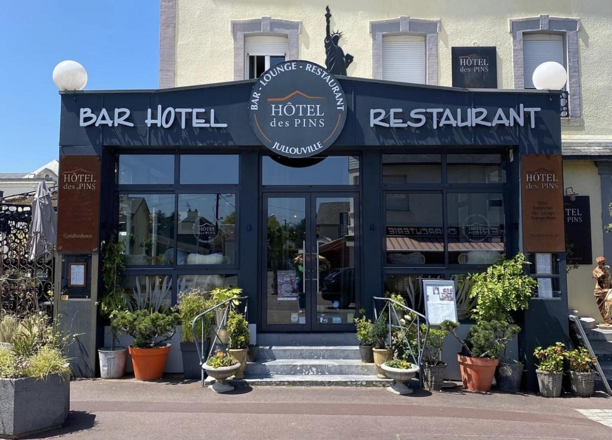 Hotel Des Pins Jullouville-les-Pins Ngoại thất bức ảnh