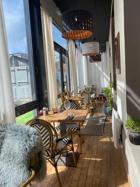 Hotel Des Pins Jullouville-les-Pins Ngoại thất bức ảnh