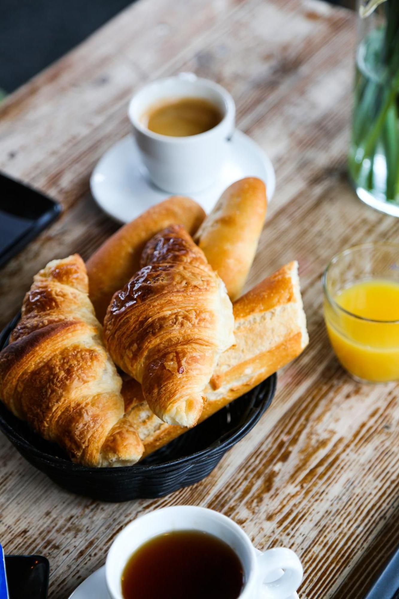 Hotel Des Pins Jullouville-les-Pins Ngoại thất bức ảnh