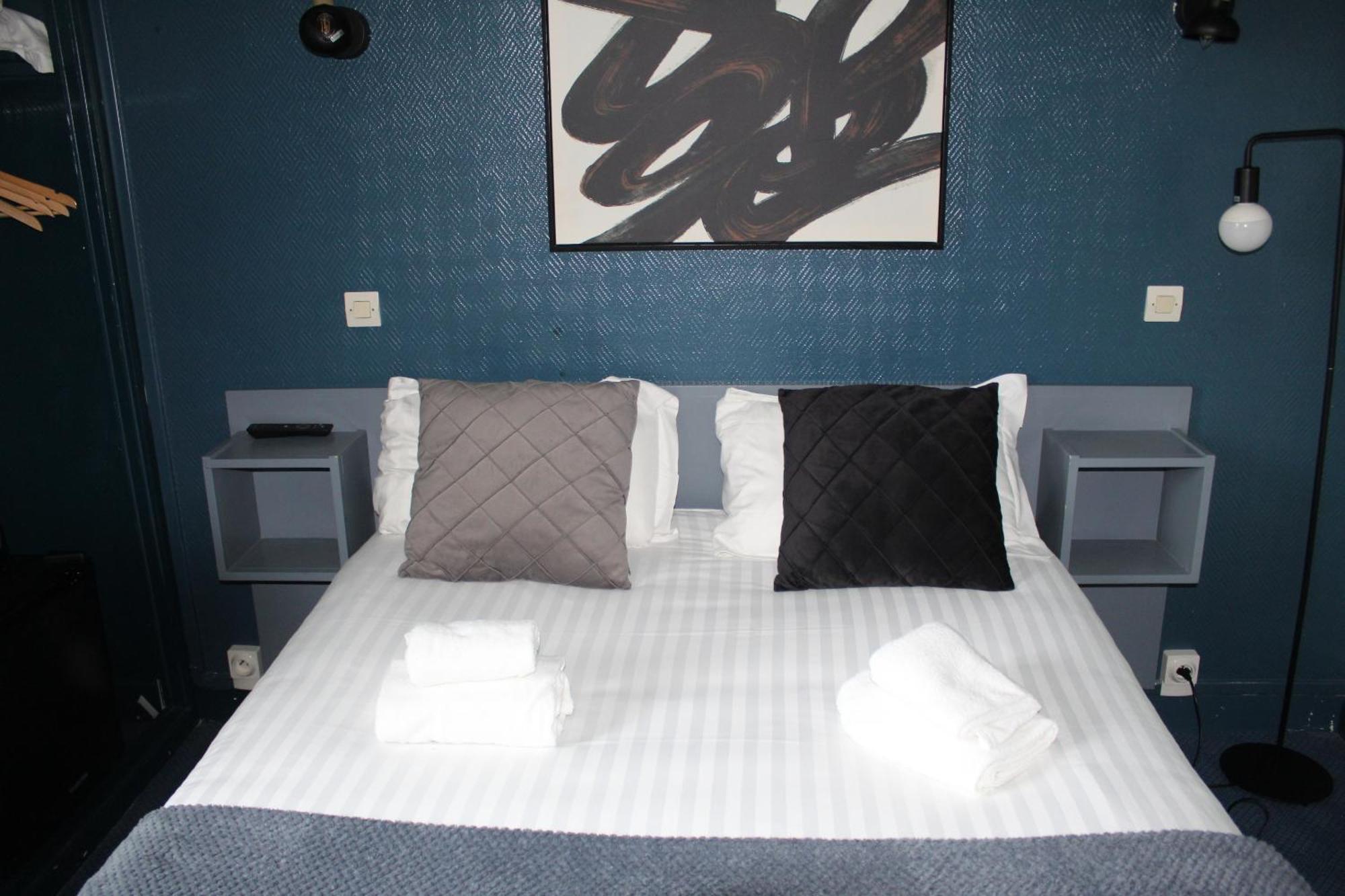 Hotel Des Pins Jullouville-les-Pins Phòng bức ảnh
