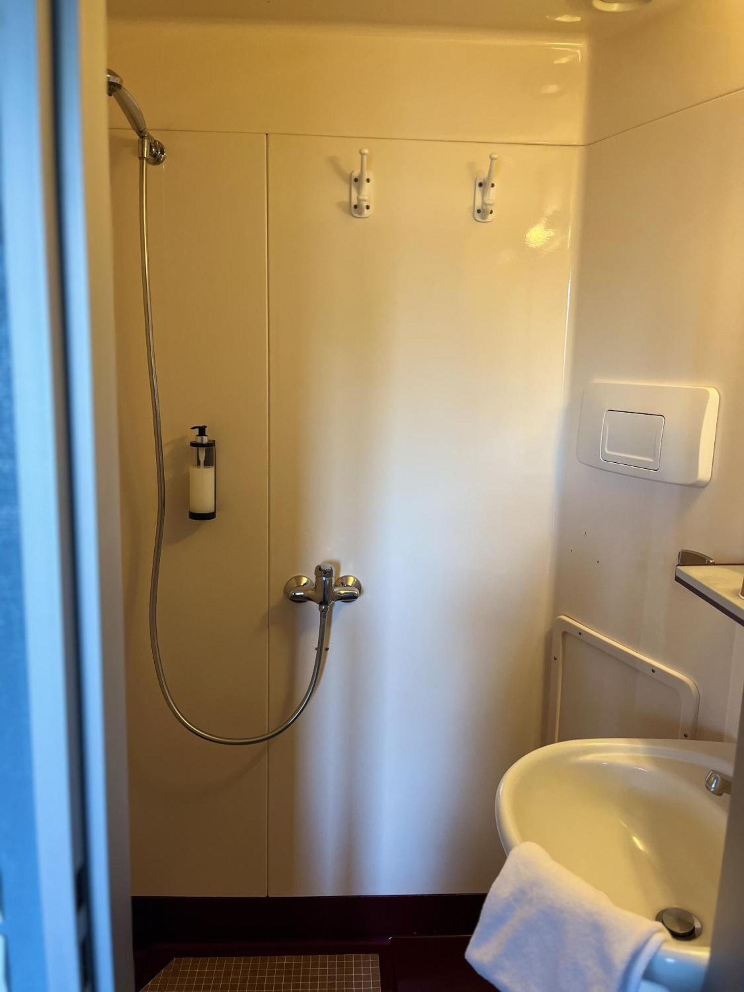 Hotel Des Pins Jullouville-les-Pins Phòng bức ảnh